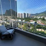Barra Palace Posto 3 Frente Praia