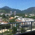 Barra Palace Posto 3 Frente Praia